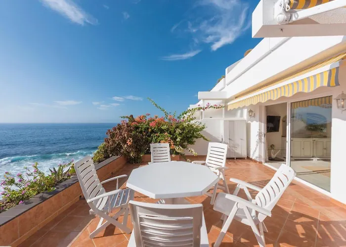 Exclusive Frontline One Bedroom Apartment